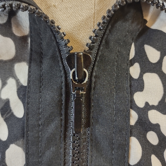 Zenergy by Chicos light jacket small - Picture 8 of 12